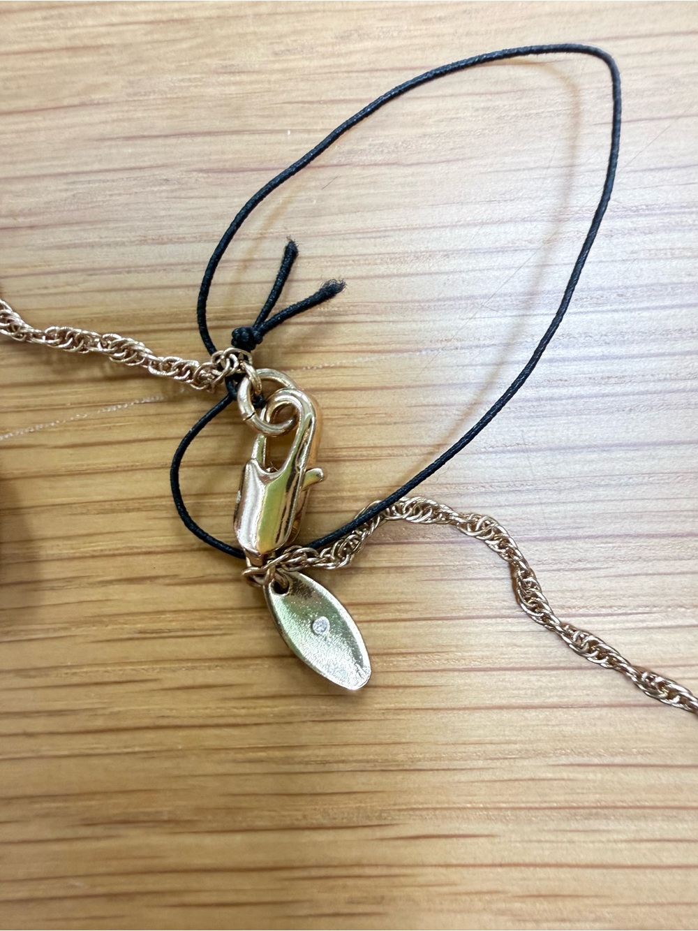 Miriam Haskell Gold-Tone Necklace with Ivory Beaded Orb Pendant Brand New - Picture 4 of 12